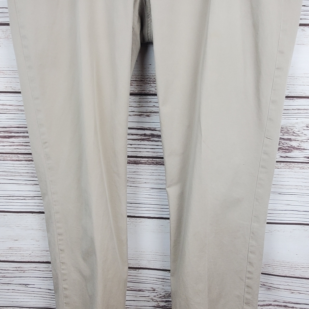 POLO Ralph Lauren Mens 36x32 The Polo Chino Khaki/Beige Straight Leg Pants - Picture 3 of 11